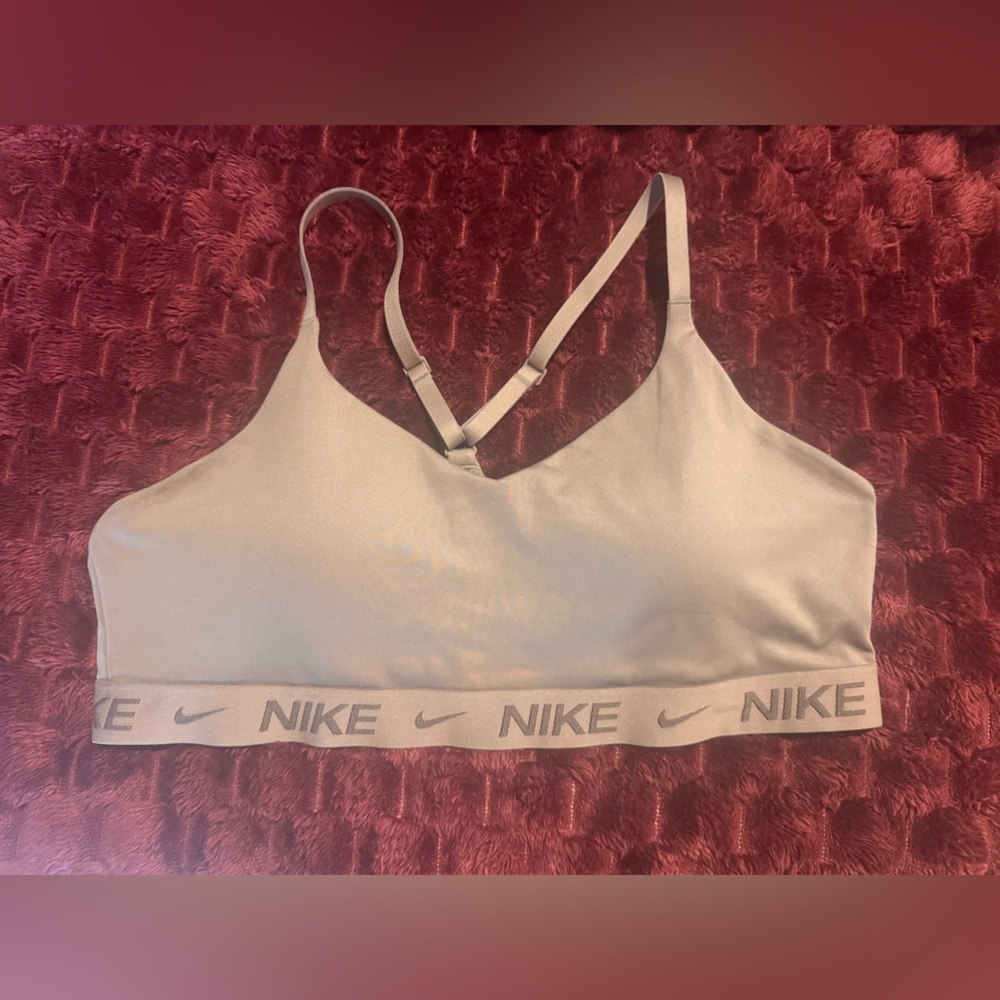 Nike Indy sports bra